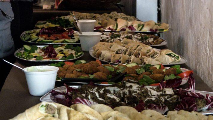 Nie geht es ohne Essen